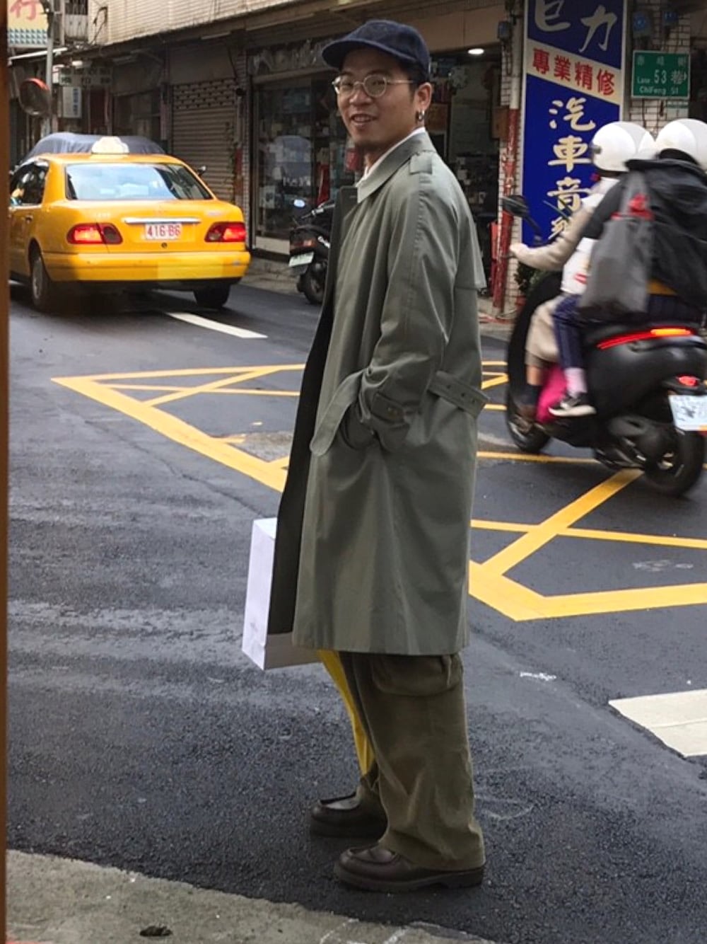 「snapshot、daily look、casual、name.、KLEMAN、vintage、Taiwan、TAIPEI」｜「Name.のアイテム（帽子、ブラック系）」を使った、yjsu🇹🇼さん（メンズ・169cm）の冬コーディネートの1枚目の写真