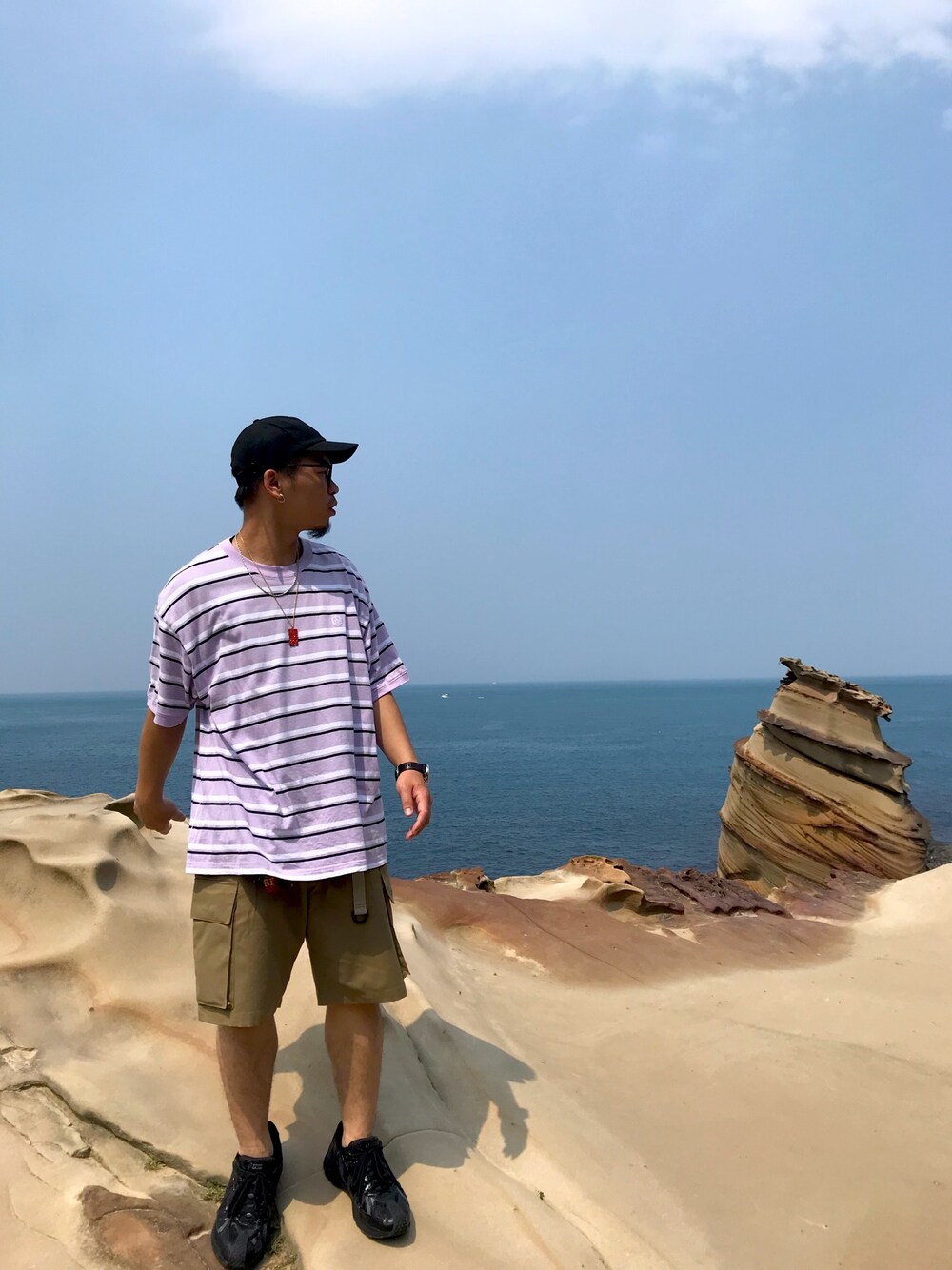 「Taiwan、TAIPEI、032C、LIFUL MINIMAL GARMENTS、kiko kostadinov、asics、ootd、snap」｜「032cのアイテム（キャップ、ブラック系）」を使った、yjsu🇹🇼さん（メンズ・169cm）の春コーディネートの1枚目の写真