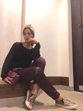 「サテンパンツ」｜「アイテム（口紅/リップティント/グロス）」を使った、ALLIY5Kidsさん（レディース・158cm）の秋コーディネート