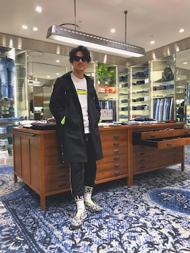 「DIESEL（ディーゼル）のアイテム（サングラス）」を使った、みやぞんさん（メンズ・177cm）の冬コーディネート
