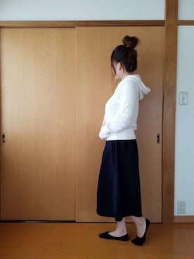 「lil nina（リルニーナ）のアイテム（パーカー、ホワイト系）」を使った、sor*☺︎さん（レディース）の春コーディネート