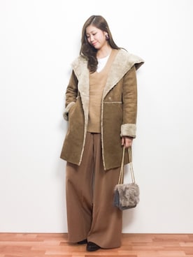 「Te chichi TERRASSE（テチチテラス）のアイテム（ムートンコート）」を使った、marinaさん（レディース・162cm）の冬コーディネート