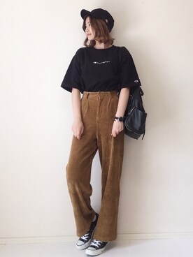 「FREAK'S STORE（フリークスストア）のカット コーデュロイ ワイド パンツ2（その他パンツ）」を使った、まるちわさん（レディース・160cm）の秋コーディネート