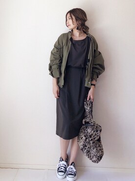 「qualite（カリテ）のダブルクロスカットワンピース（ワンピース）」を使った、まるちわさん（レディース・160cm）の秋コーディネート