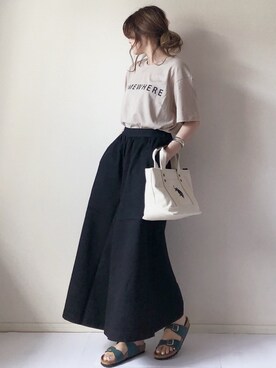「Chaco closet（チャコ クローゼット）のリラクシングAラインフレアワイドパンツ（その他パンツ）」を使った、まるちわさん（レディース・160cm）の夏コーディネート