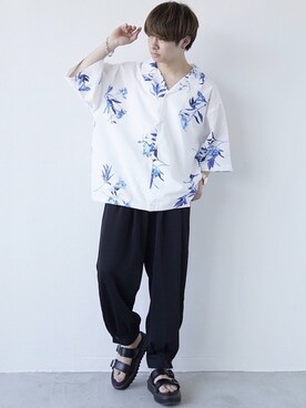 「バラ柄」｜「アイテム（その他）」を使った、ゆーすけさん（メンズ・165cm）の夏コーディネート