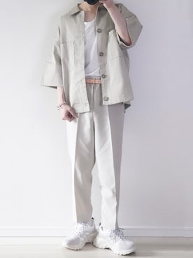 「ホワイトスニーカー」｜「アイテム（その他）」を使った、ゆーすけさん（メンズ・165cm）の春コーディネート