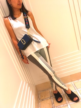 「Marc by Marc Jacobs（マークバイマークジェイコブス）のアイテム（シューズ）」を使った、coco😎さん（レディース・162cm）の夏コーディネート