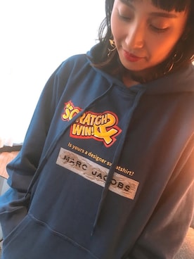 「MARC JACOBS（マークジェイコブス）のアイテム（パーカー）」を使った、coco😎さん（レディース・162cm）の秋コーディネート