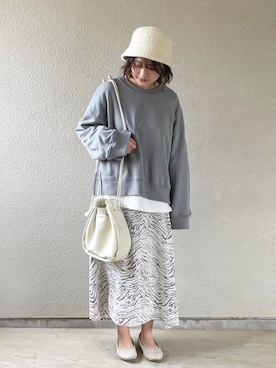 「chocomee（チョコミー）のアイテム（スウェット）」を使った、𝙴 𝚛 𝚒 𝚔 𝚊 さん（レディース・151cm）の春コーディネート