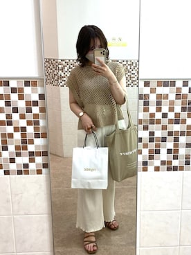 「chocomee（チョコミー）のアイテム（ベスト）」を使った、𝙴 𝚛 𝚒 𝚔 𝚊 さん（レディース・151cm）の春コーディネート