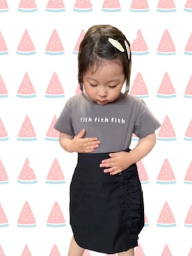 「FITH（フィス）のアイテム（スカート）」を使った、kaedeさん（キッズ・100cm）の冬コーディネート