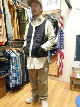 「MANASTASH（マナスタッシュ）のアイテム（ベスト）」を使った、atsushiさん（メンズ・172cm）の春コーディネート