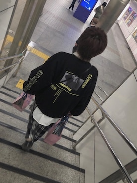 「ANDGEEBEE（アンジービー）のアイテム（スウェット）」を使った、みつきさん（レディース・166cm）の秋コーディネート