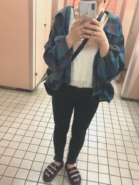 ゆりてぃ さんのコーディネート