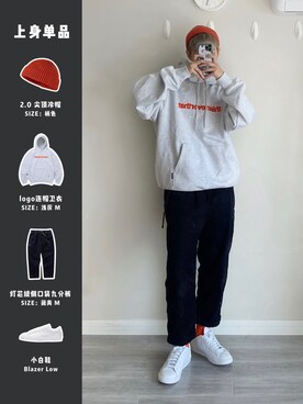 「盐系风格」｜「アイテム（スニーカー）」を使った、小賈今天穿什麼さん（メンズ・168cm）の冬コーディネート