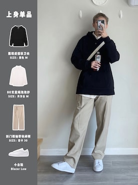 「盐系风格」｜「アイテム（スニーカー）」を使った、小賈今天穿什麼さん（メンズ・168cm）の冬コーディネート
