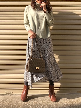 「ZAKKA-BOX（ザッカボックス）の【NOVE-16】キルティングチェーンバッグM（ショルダーバッグ）」を使った、fumikaさん（レディース・163cm）の冬コーディネート