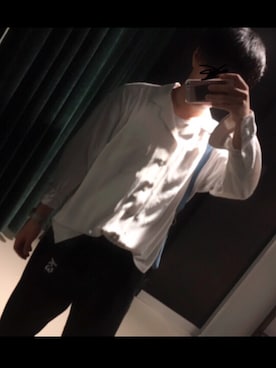 「Y-3（ワイスリー）のアイテム（その他）」を使った、yuyaさん（メンズ・171cm）の春コーディネート