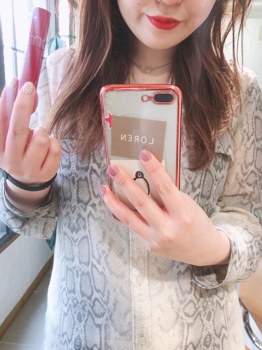 「チープカシオ、美容師、柄シャツ」｜「brownvintageのアイテム（シャツ/ブラウス、グレー系）」を使った、LOREN ERIKO☺︎さん（レディース・163cm）の春コーディネートの1枚目の写真
