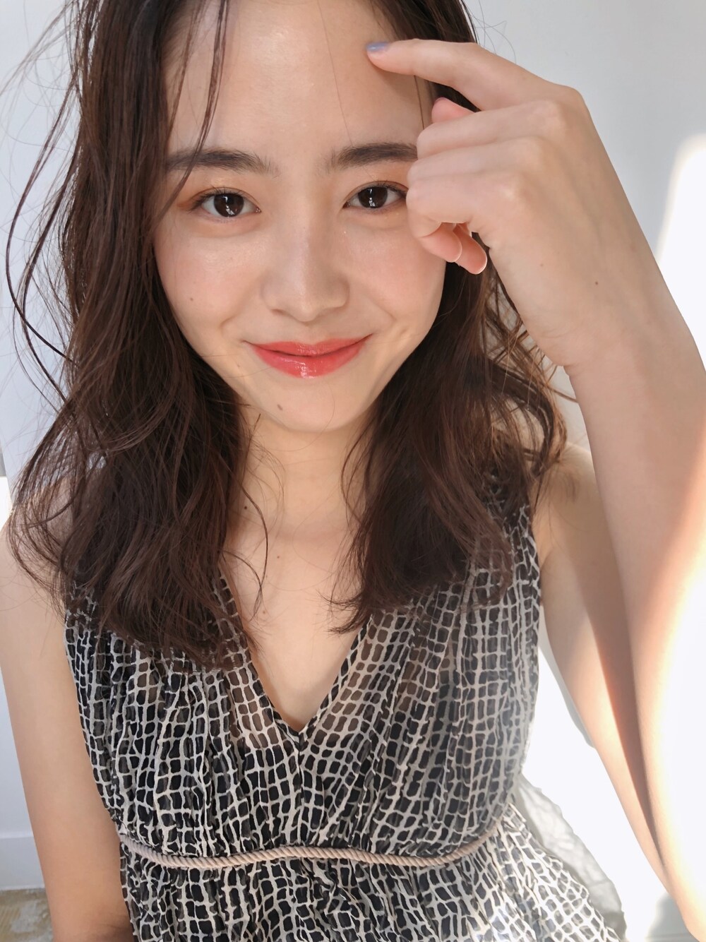 「タンクトップ、シースルー、ギンガムチェック、石原さとみ、可愛い」｜「古着のアイテム（タンクトップ、グレー系）」を使った、LOREN ERIKO☺︎さん（レディース・163cm）の春コーディネートの1枚目の写真