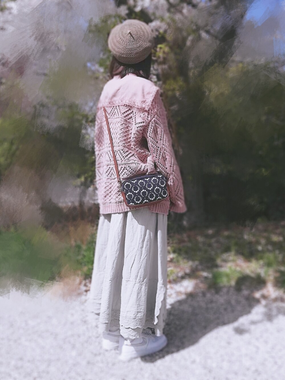 「春、シンプル、大人カジュアル、おしゃれさんと繋がりたい、いいね、save、フォローお願いします🤑、キレイめ、ロングスカート、プチプラコーデ、お花見、初投稿」｜「Samansa Mos2のアイテム（スカート、グリーン系）」を使った、ゆさん（レディース・163cm）の春コーディネートの1枚目の写真