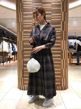 「BEAVER名古屋」｜Renさん（レディース・153cm）の春コーディネート