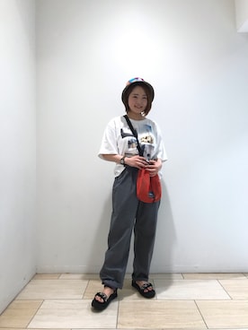 「WILD THINGS（ワイルドシングス）のアイテム（帽子）」を使った、Renさん（レディース・153cm）の夏コーディネート