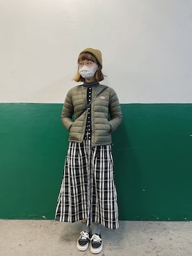 「agnes b.（アニエスベー）のM001 CARDIGAN カーディガンプレッション（カーディガン/ボレロ）」を使った、chuさん（レディース・163cm）の冬コーディネート