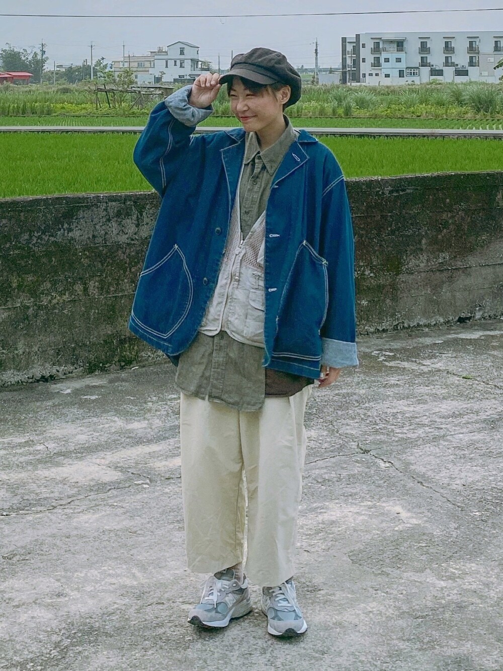 「ootd、穿搭、nb992、New Balance、nbootd」｜「NEW BALANCEのアイテム（シューズ、グリーン系）」を使った、Yuさん（レディース・158cm）の春コーディネートの1枚目の写真