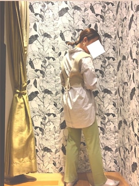 「Green　Parks（グリーンパークス）のビスチェ風ニットベスト＊（ベスト、ベージュ系）」を使った、lil☺︎☺︎     さん（レディース・154cm）の冬コーディネート