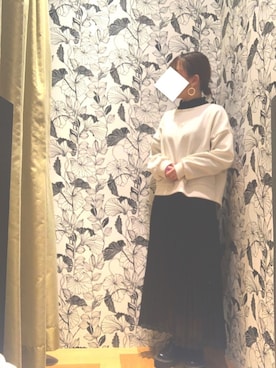 「earth music&ecology（アースミュージックアンドエコロジー）のシアーレースインナー　＊（Tシャツ/カットソー、ブラック系）」を使った、lil☺︎☺︎     さん（レディース・154cm）の冬コーディネート