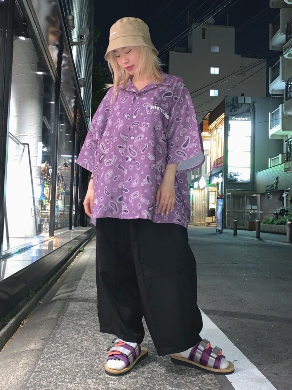 「夏、LHP、リラックススタイル、低身長、今日のコーデ、LHP名古屋、サンダルに靴下、フォローミー、お洒落さんとつながりたい、LHPWOMEN」｜「WHITELANDのWHITELAND/ホワイトランド/HAT（ハット、ベージュ系）」を使った、𝘺𝘶𝘮𝘢 𝘢𝘳𝘢𝘬𝘪さん（レディース・154cm）の春コーディネートの1枚目の写真