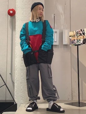 「L.H.P（エルエイチピー）のアイテム（カーゴパンツ）」を使った、𝘺𝘶𝘮𝘢 𝘢𝘳𝘢𝘬𝘪さん（レディース・154cm）の春コーディネート