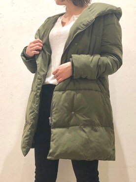「holiday」｜「アイテム（ダウンジャケット/コート）」を使った、ごとみさん（レディース・164cm）の冬コーディネート