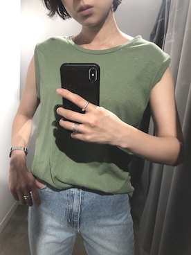 「Auntie Rosa Holiday（アンティローザホリデー）の【Holiday】リネンスラブノースリトップ（Tシャツ/カットソー）」を使った、ごとみさん（レディース・165cm）の夏コーディネート