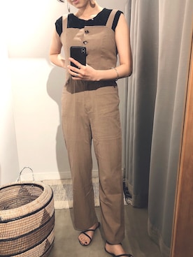 「Auntie Rosa Holiday（アンティローザホリデー）の【Holiday】リネンスラブノースリトップ（Tシャツ/カットソー）」を使った、ごとみさん（レディース・165cm）の夏コーディネート