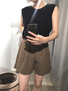 「Auntie Rosa Holiday（アンティローザホリデー）の【Holiday】リネンスラブノースリトップ（Tシャツ/カットソー）」を使った、ごとみさん（レディース・165cm）の夏コーディネート