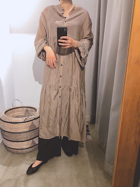 「Auntie Rosa Holiday（アンティローザホリデー）のアイテム（その他パンツ）」を使った、ごとみさん（レディース・165cm）の秋コーディネート