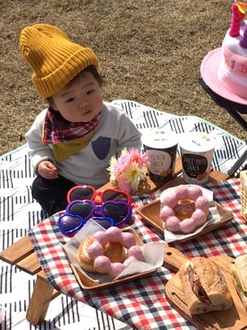 「9ヶ月」｜「アイテム（ニットキャップ/ビーニー）」を使った、そうすけさん（キッズ・50cm）の春コーディネート