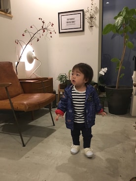 「しまむら（シマムラ）のアイテム（ナイロンジャケット）」を使った、そうすけさん（キッズ・50cm）の秋コーディネート
