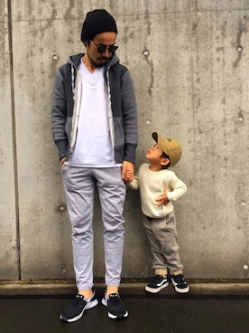 「REIGNING CHAMP（レイニングチャンプ）のアイテム（トップス）」を使った、ciaokawaさん（メンズ・173cm）の秋コーディネート