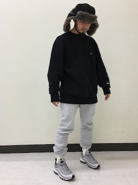 Yoshihito Hayashiさんの「Champion×BEAMS / 別注 BIG クルースウェット」を使ったコーディネート