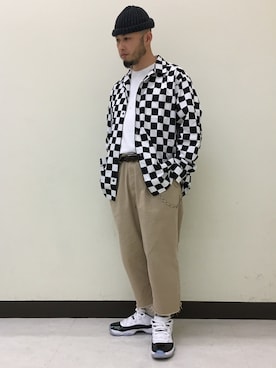 「BEAMS PLUS（ビームスプラス）のアイテム（パンツ）」を使った、Yoshihito Hayashiさん（メンズ・170cm）の春コーディネート