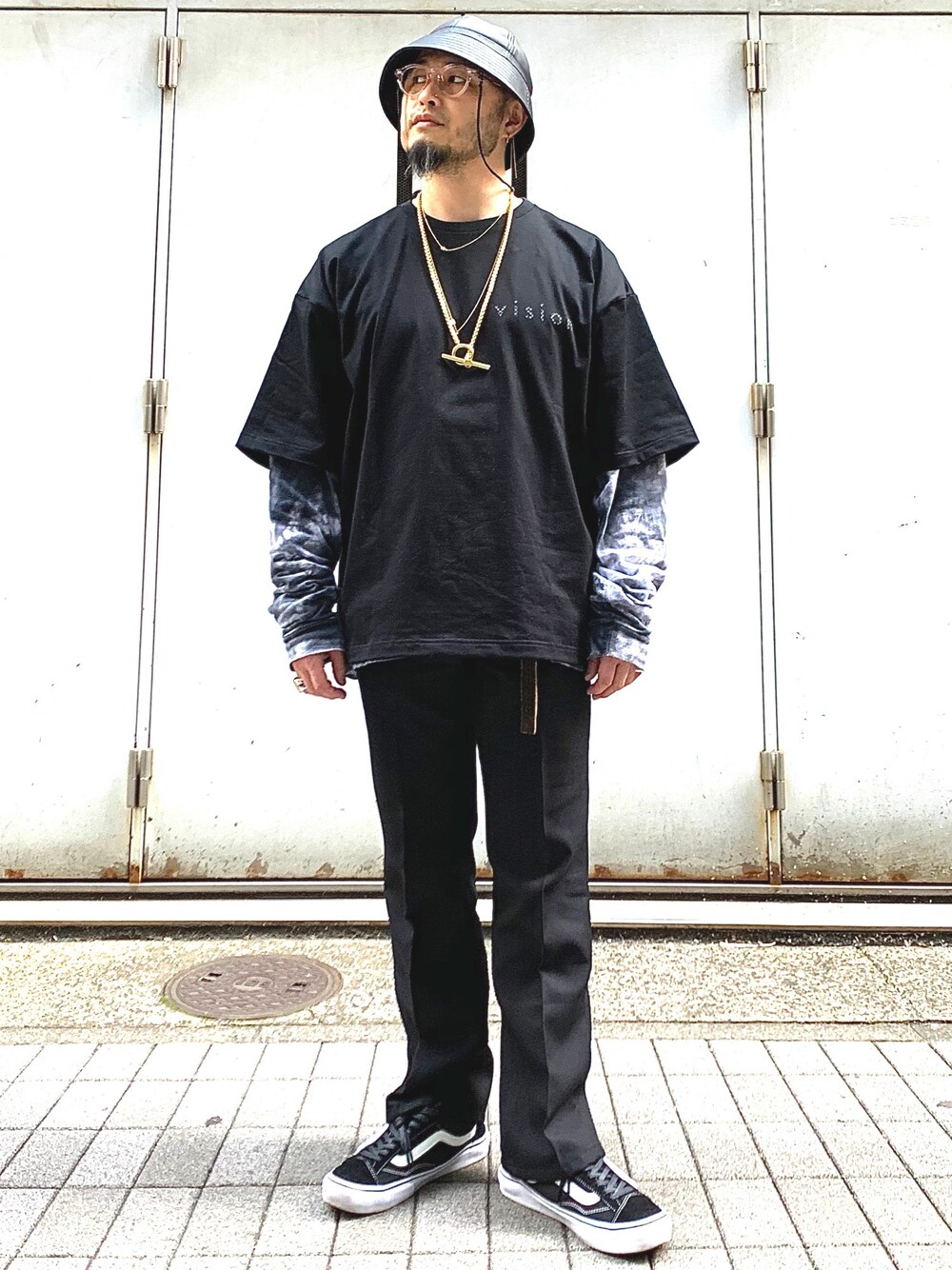 Yoshihito Hayashiさんの「vision by vision street wear / リフレクター マグ ロゴTシャツ（VISION STREET WEAR）」を使ったコーディネートの1枚目の写真