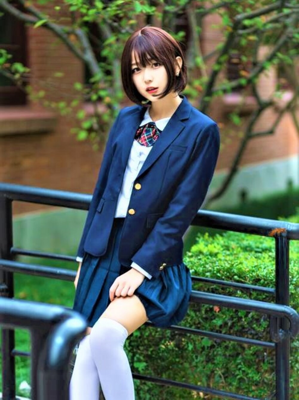 「she was a cute child.、彼女はかわいい子だ、I didn't say anything.、私は何も言わなかった。」｜「I thought she was a cute child and looked bold, but when I tried tea, she was a serious child.（ジャンパースカート、ブラウン系）」を使った、manami5945さん（レディース・156cm）の秋コーディネートの1枚目の写真