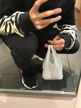 「Reebok（リーボック）のアイテム（スラックス）」を使った、vさん（メンズ・170cm）の春コーディネート