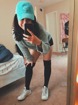 「アイテム（レッグウォーマー、ブラック系）」を使った、Plgさん（レディース・155cm）の冬コーディネート