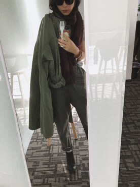 「UNIQLO（ユニクロ）のアイテム（チノパンツ、グリーン系）」を使った、我就叫徐杨怡萱さん（レディース・160cm）の秋コーディネート