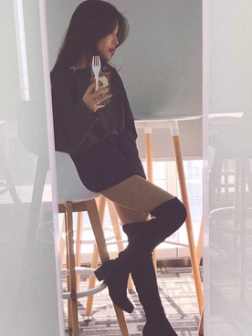 「AAのアイテム」を使った、我就叫徐杨怡萱さん（レディース・160cm）の秋コーディネート